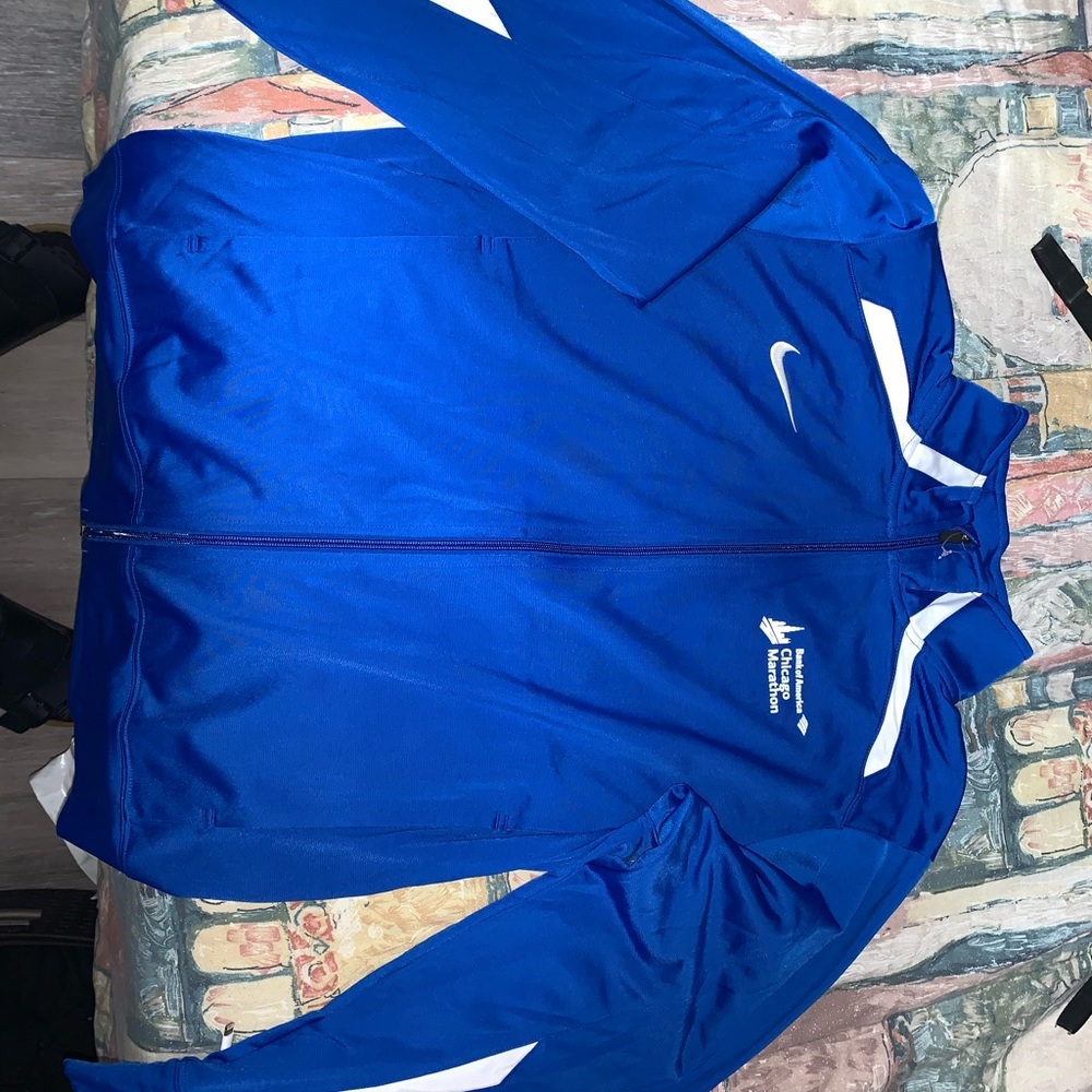 Nike Chicago Marathon training jacket